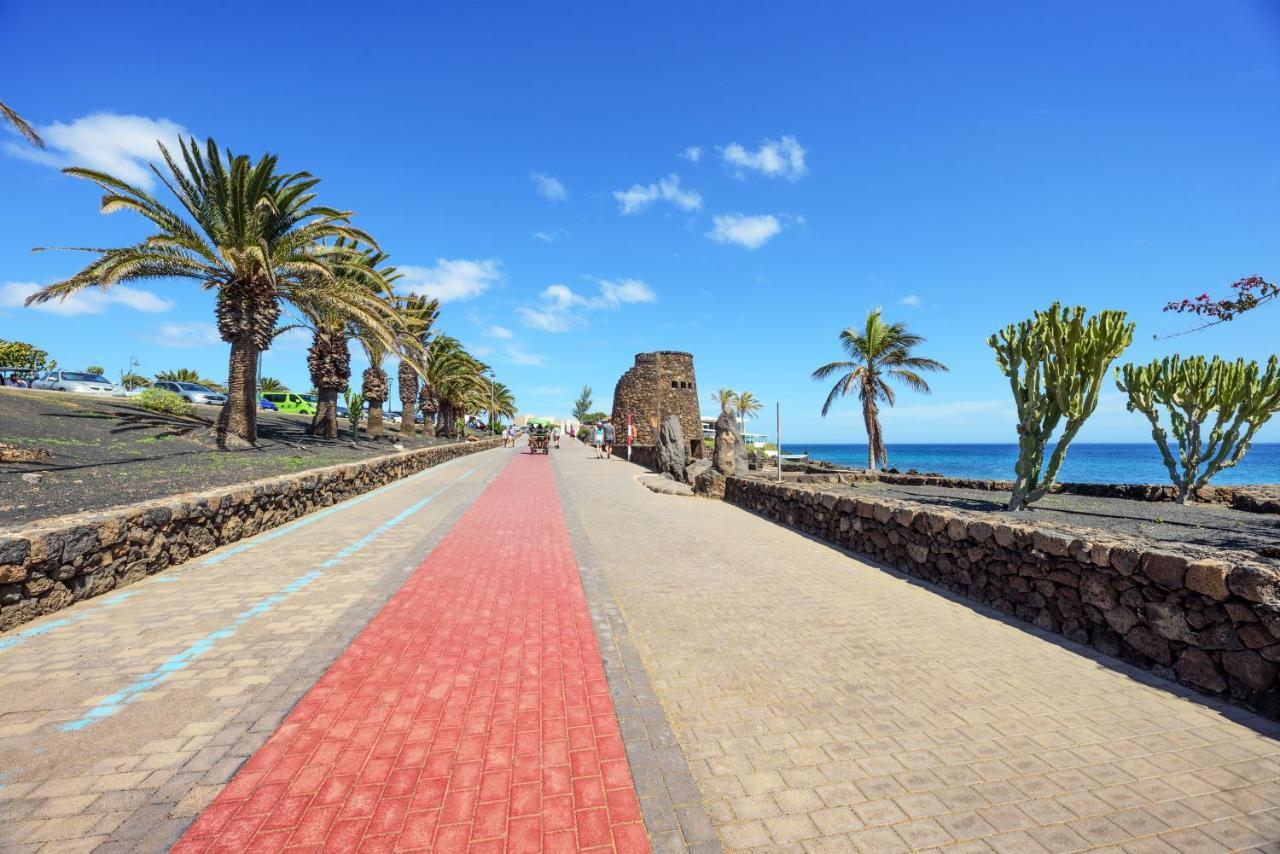 Ferienwohnung Lanzahost Carmenes Dreams Costa Teguise Exterior foto